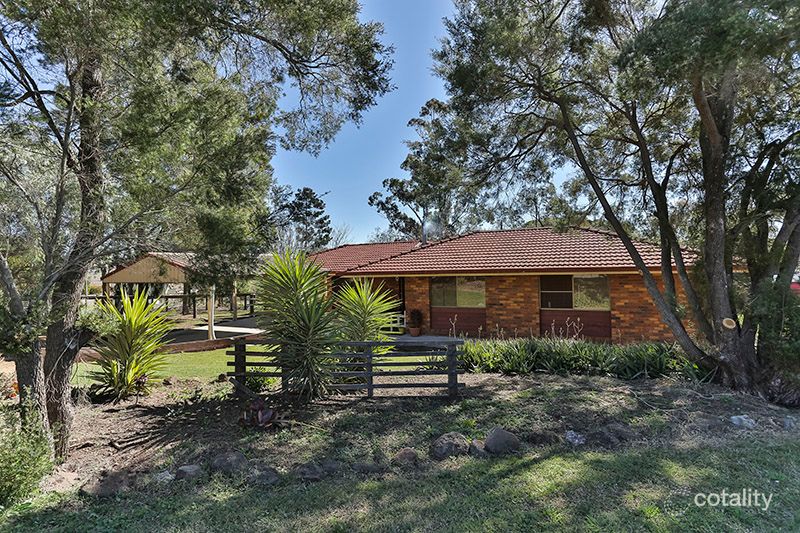 26 Main St, Meringandan, QLD 4352