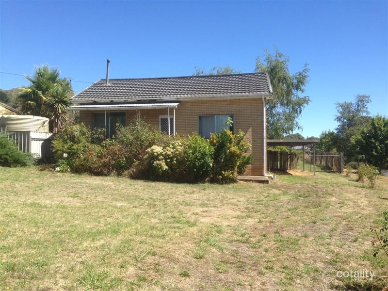 2 Ash St, Batlow, NSW 2730