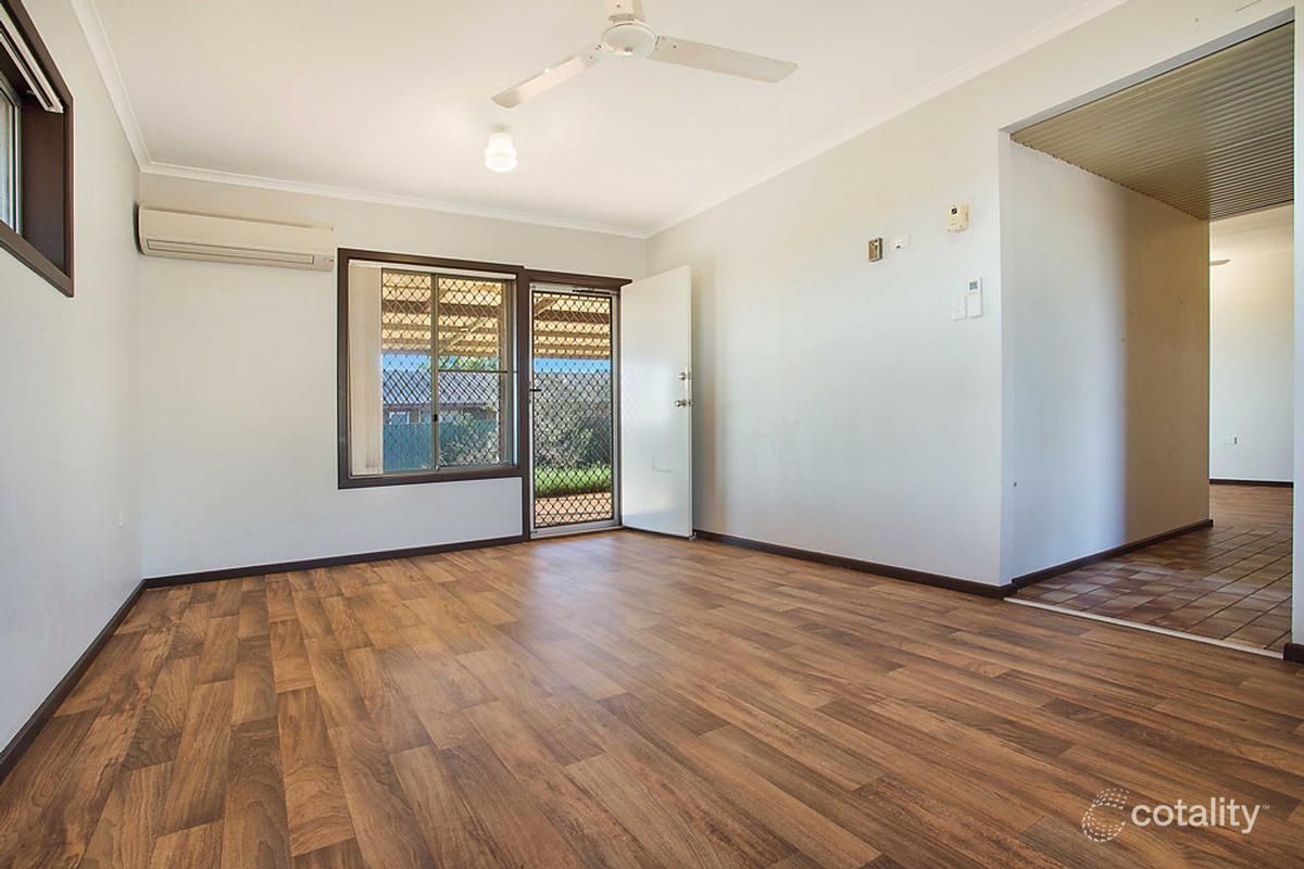 45 Legendre Rd, Nickol, WA 6714