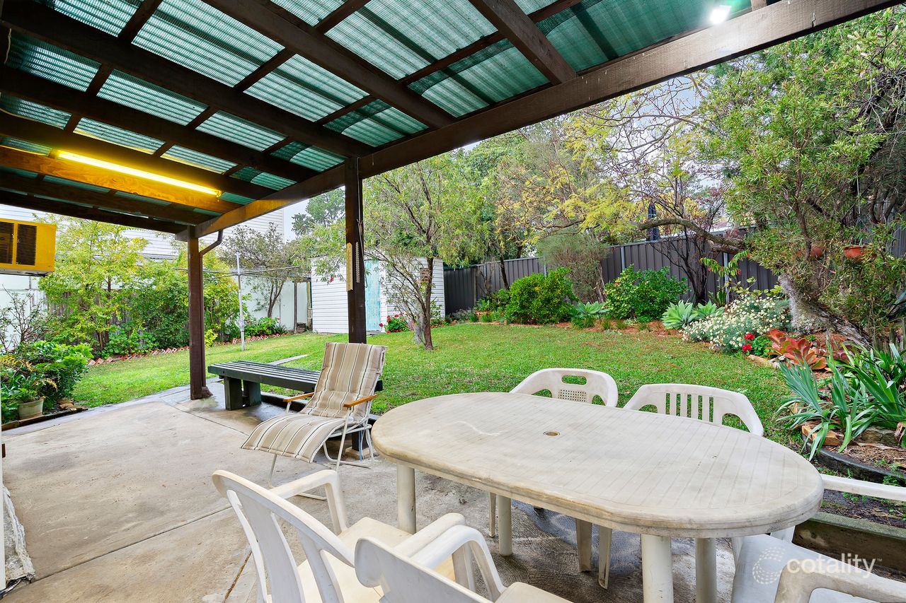 32 Hilltop Ave, Blacktown, NSW 2148