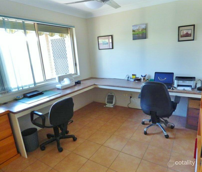 28 Burns Cres, Wondai, QLD 4606