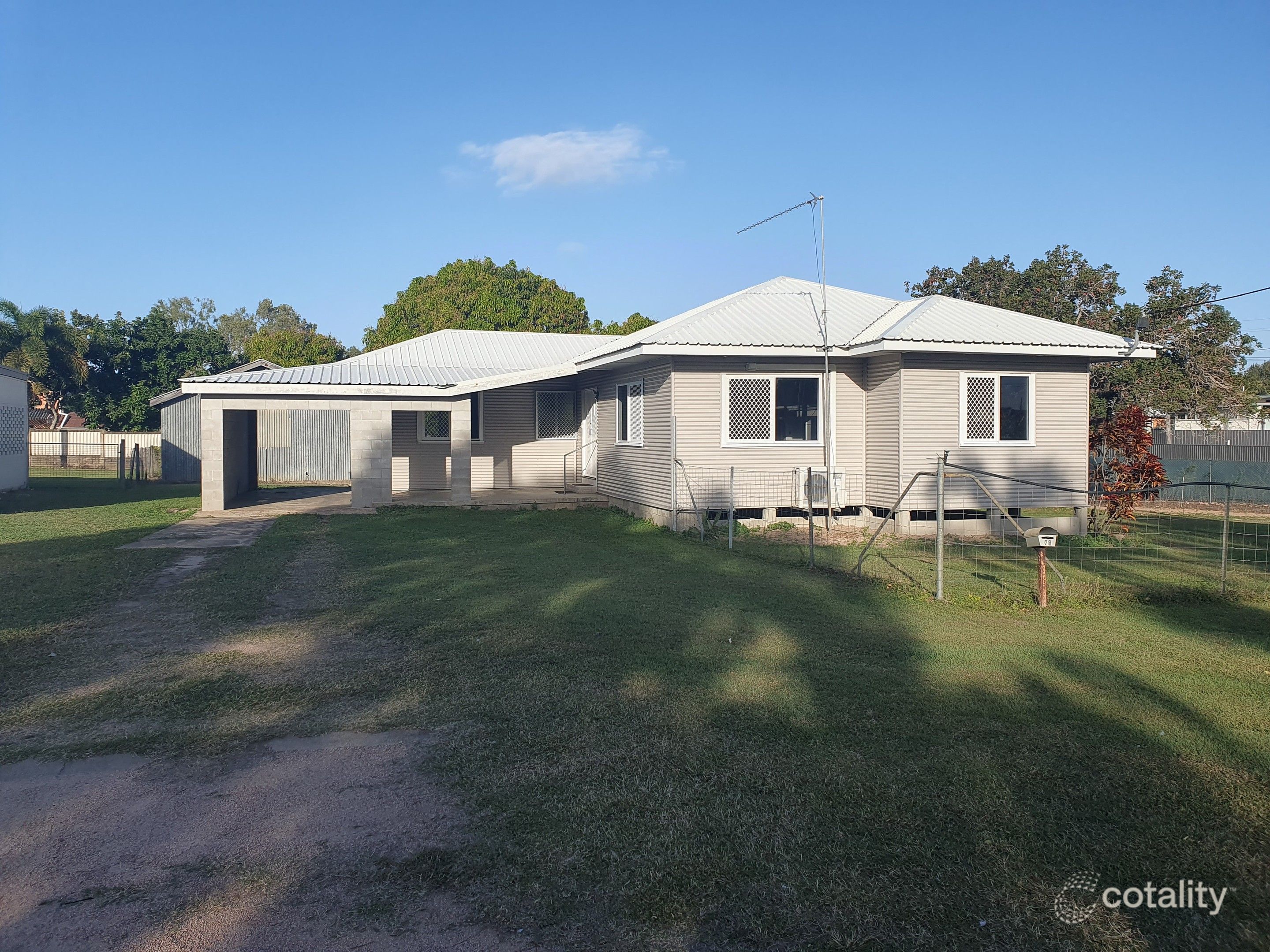 28-30 Davenport St, Ayr, QLD 4807