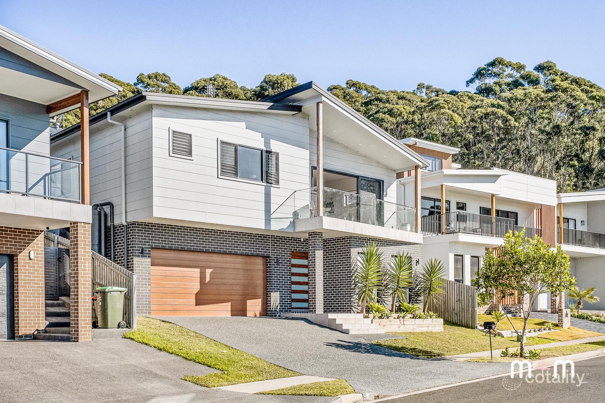 13 Thorn Pde, Bulli, NSW 2516