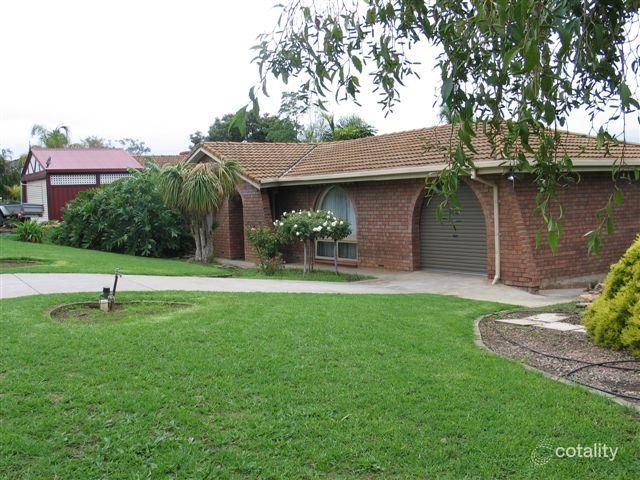 13 Carole Cres, Modbury, SA 5092