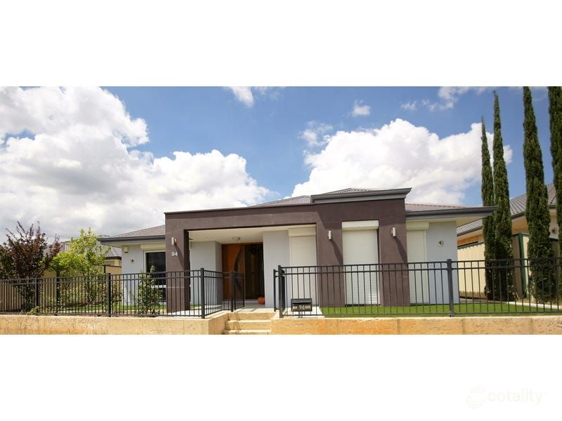 94 Macquarie Bvd, Hammond Park, WA 6164