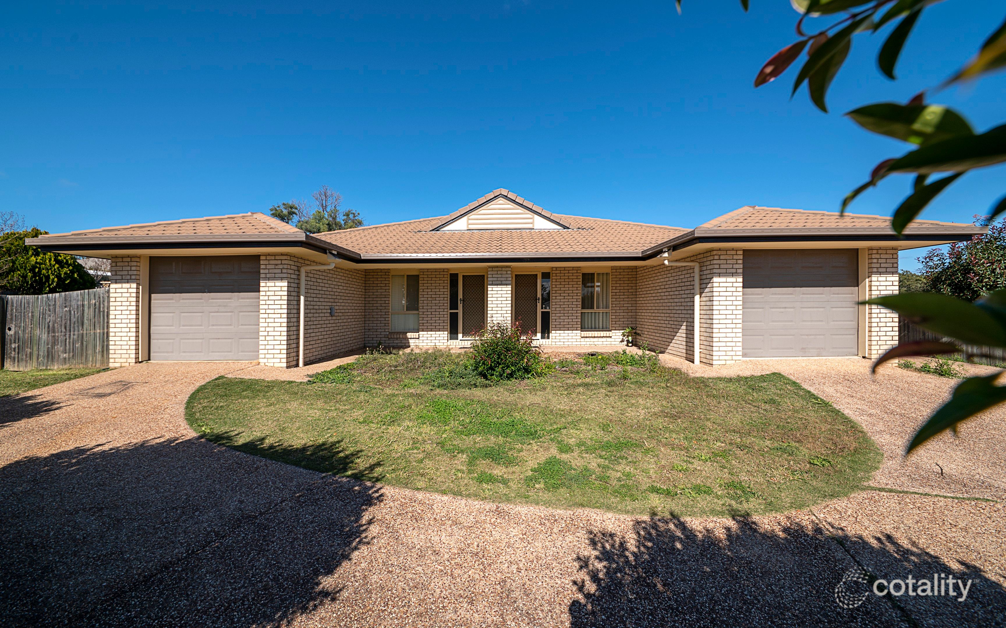2/6 Rose Lea Ct, Warwick, QLD 4370