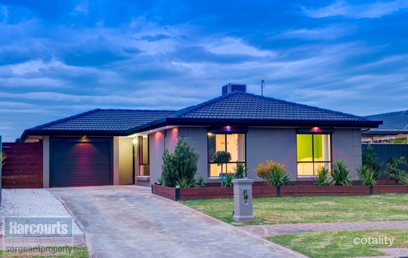 41 Wicklow St, Salisbury Downs, SA 5108