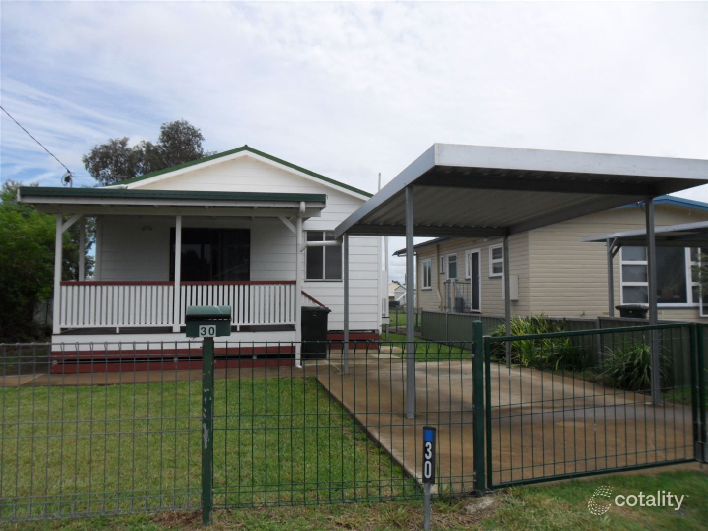 30 Victoria St, Clifton, QLD 4361