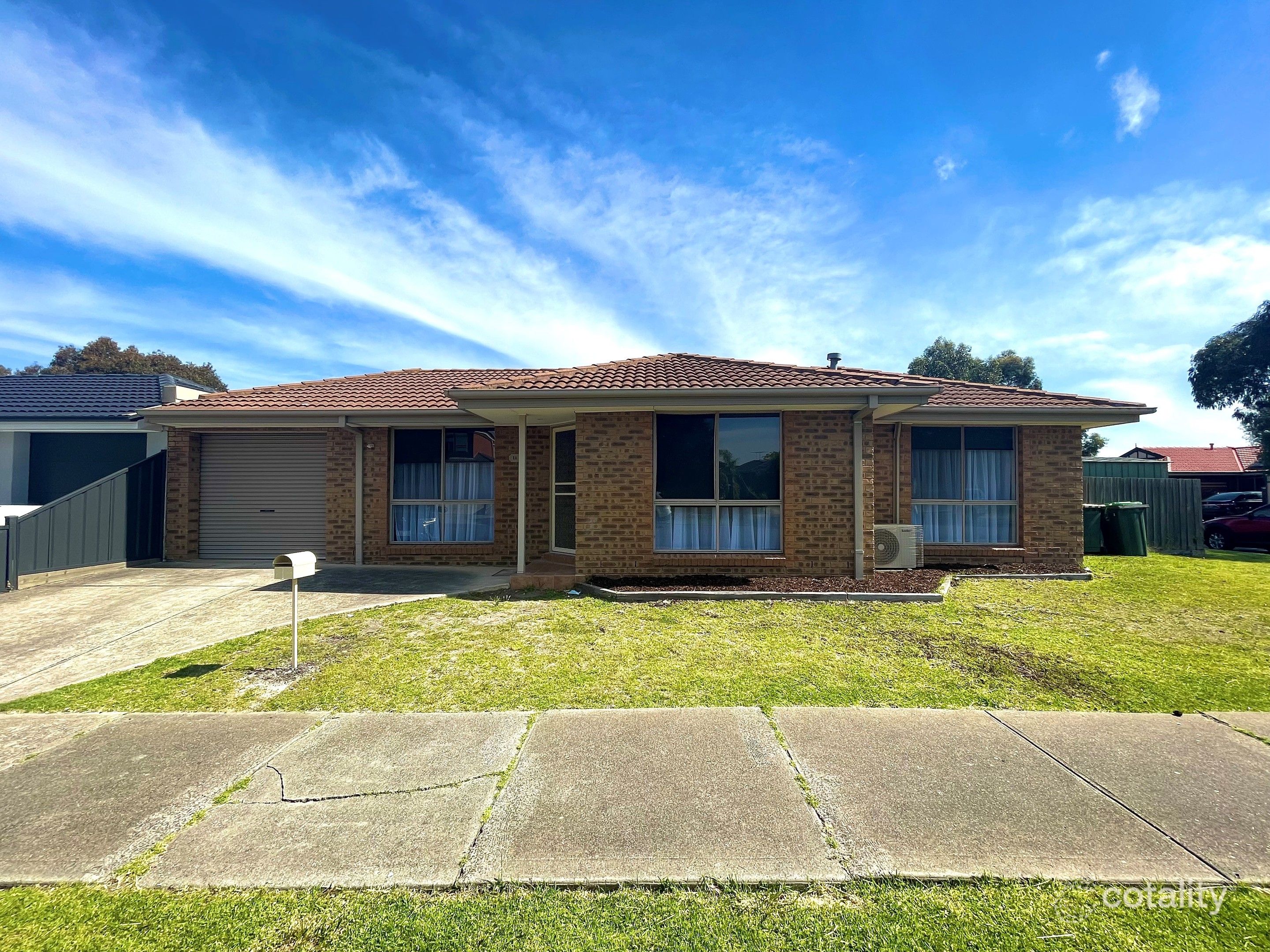 1a Catherine Dr, Hillside, VIC 3037