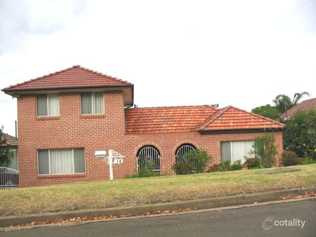 14 Calla Gr, Pendle Hill, NSW 2145
