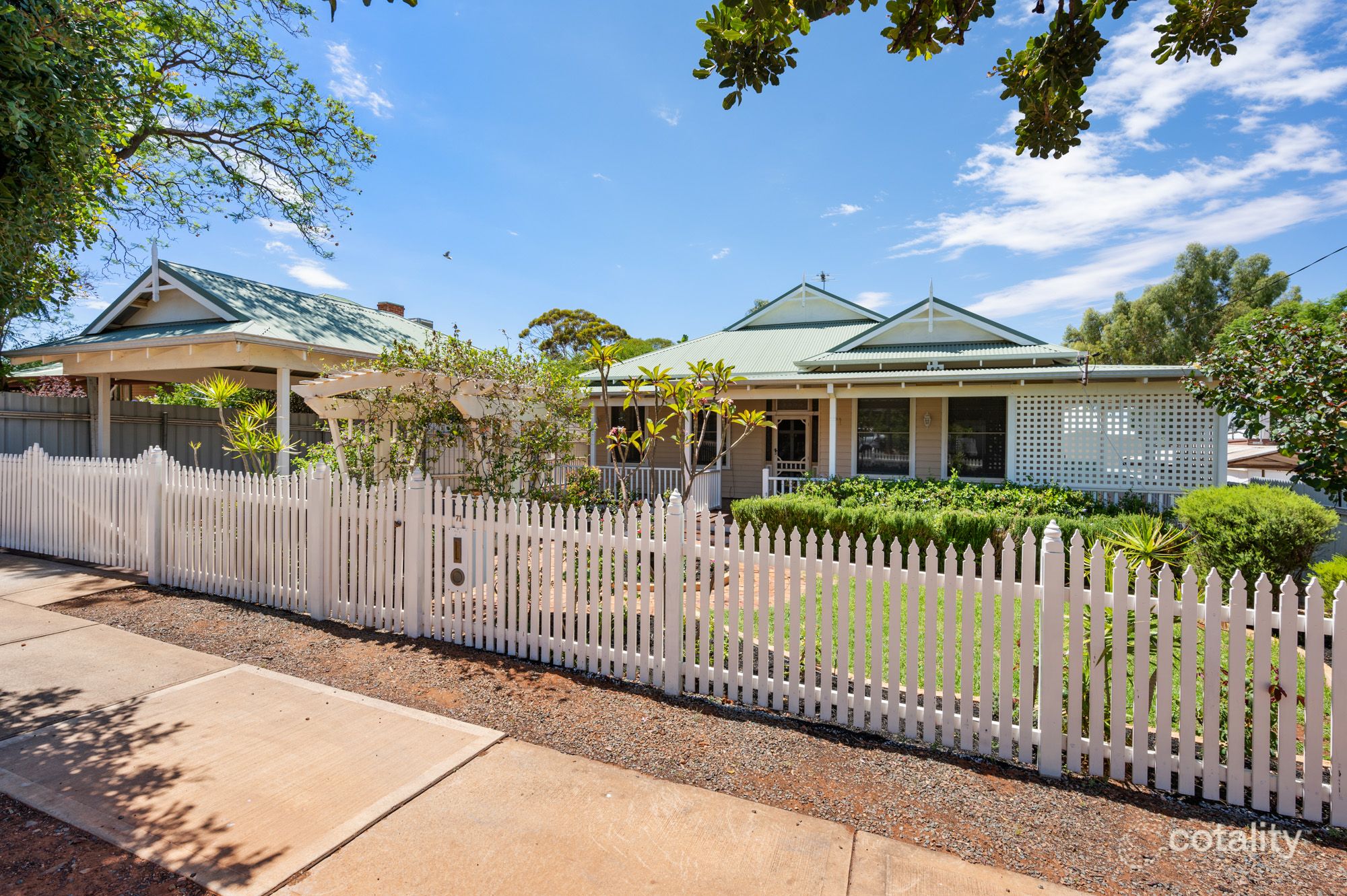 71 Lewis St, Lamington, WA 6430