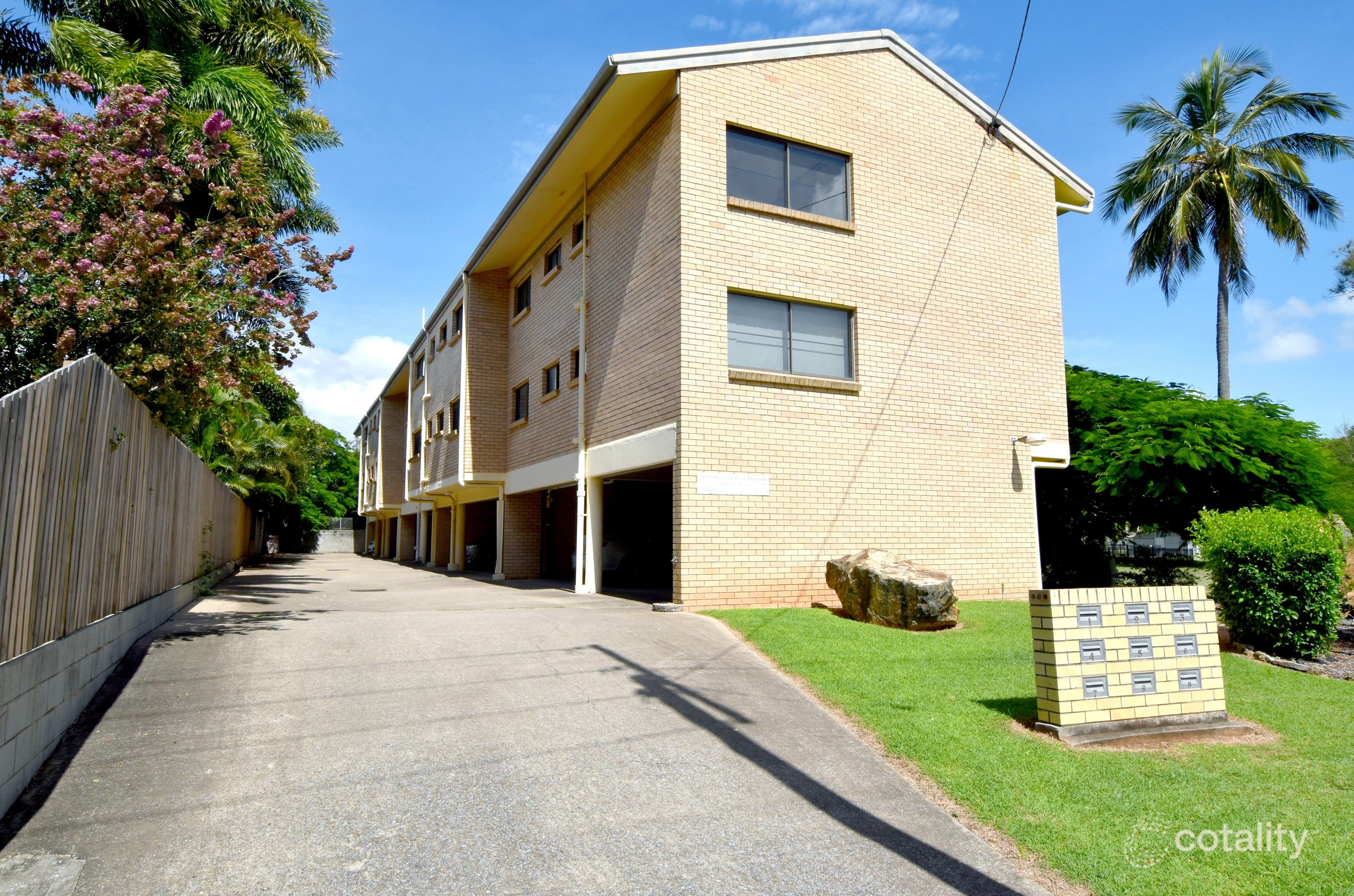 6/5 Sutton St, Barney Point, QLD 4680