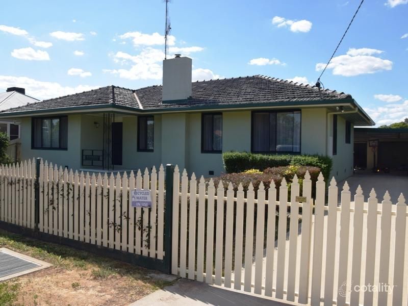 17 Coutts St, Boort, VIC 3537