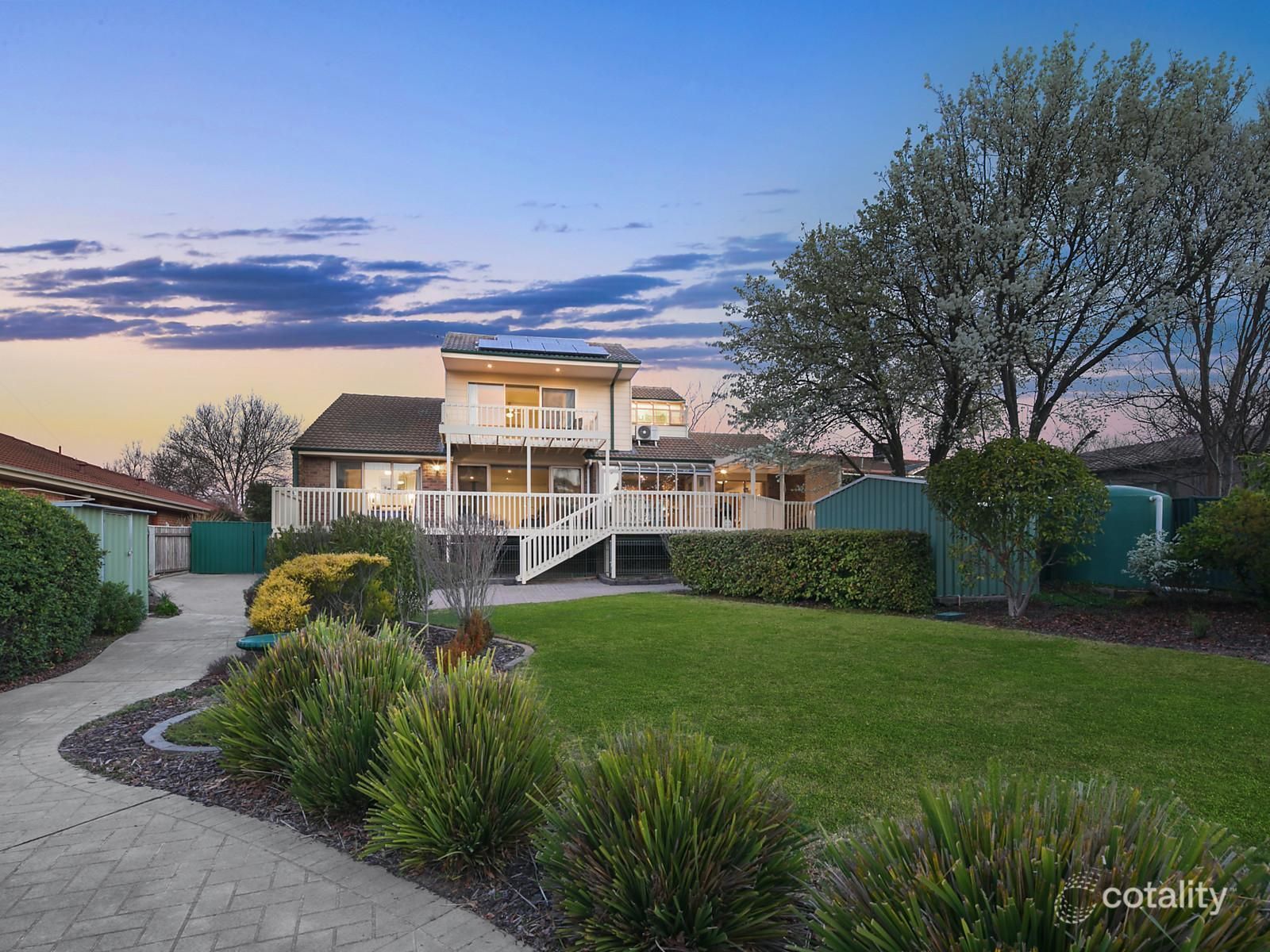27 Mt Vernon Dr, Kambah, ACT 2902
