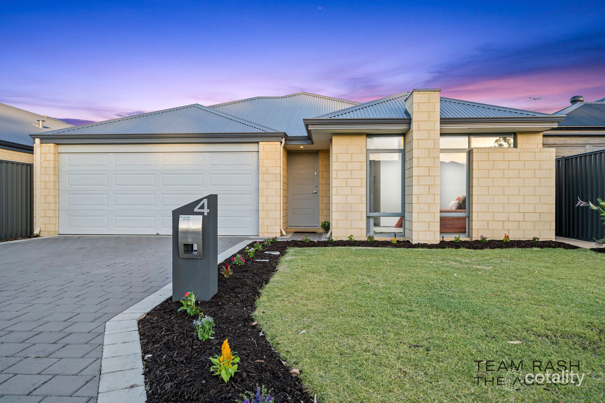 4 Palermo Rd, Dayton, WA 6055