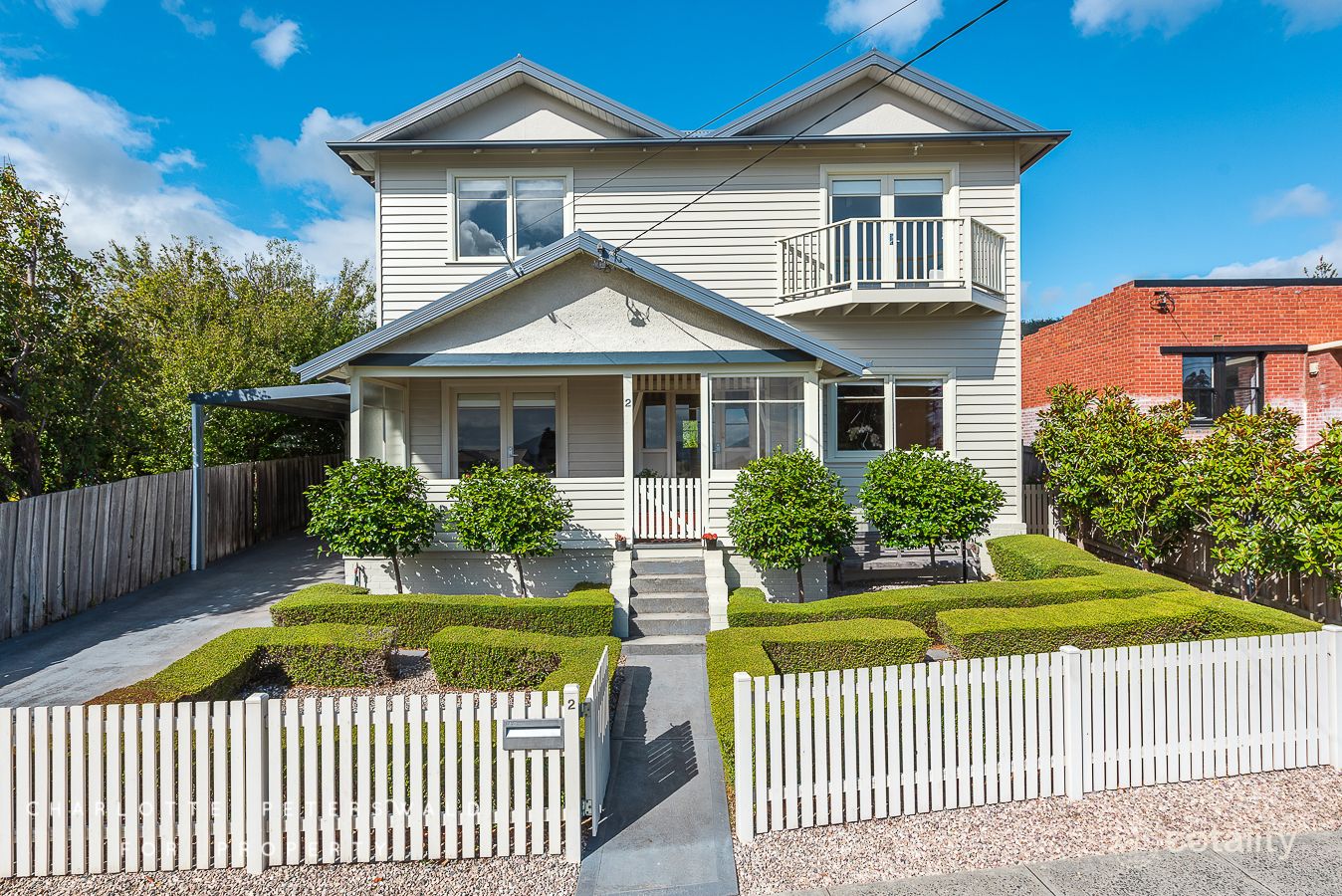 2 Darling Pde, Mount Stuart, TAS 7000