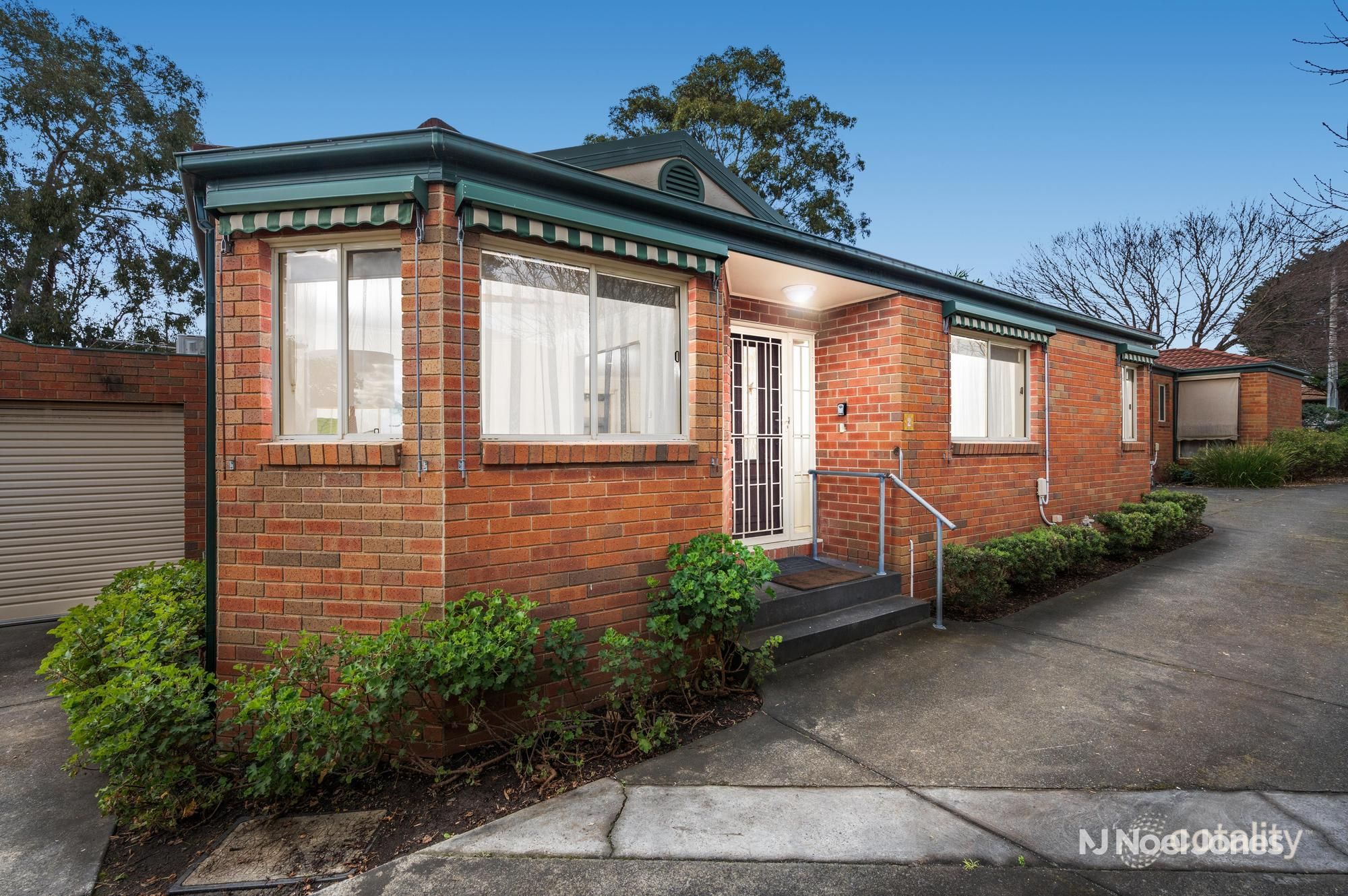 2/16 Stud Rd, Bayswater, VIC 3153