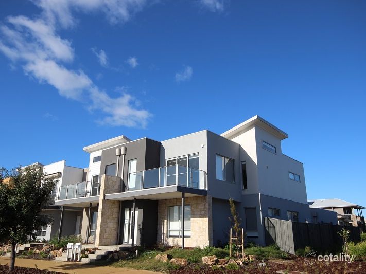 2 South Harbour Esp, Safety Beach, VIC 3936