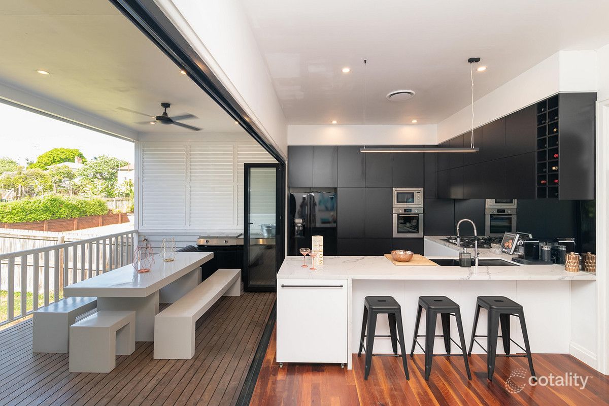 15 Stoneleigh St, Albion, QLD 4010