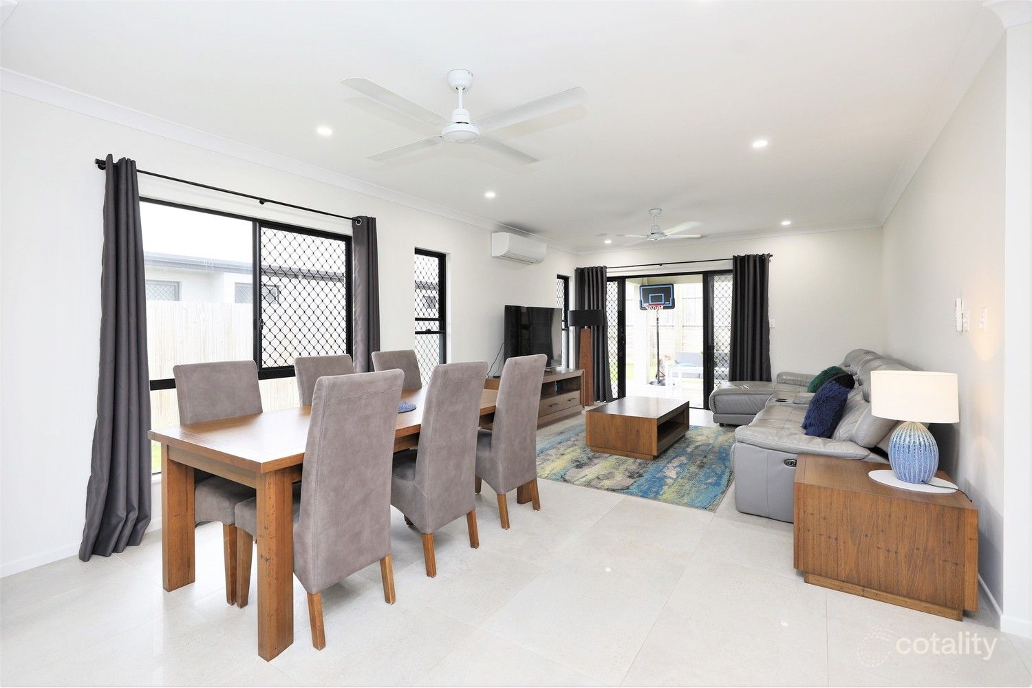 6 Porcupine Way, Mount Peter, QLD 4869