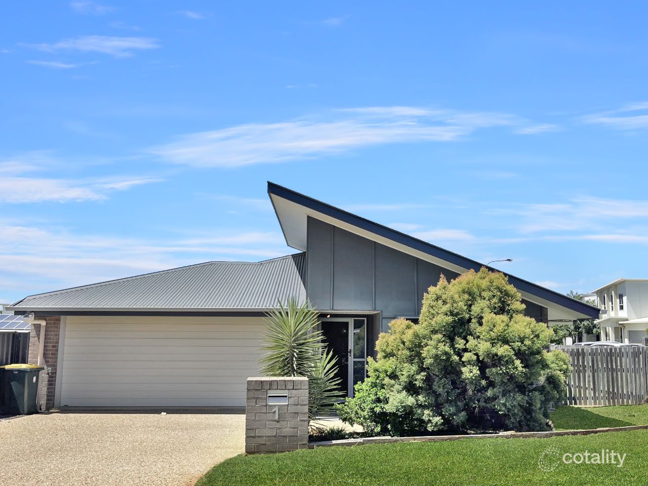 1 Finch St, Moranbah, QLD 4744