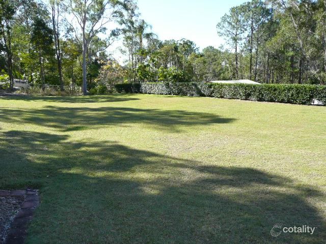 2 Russell Rd, Gaven, QLD 4211