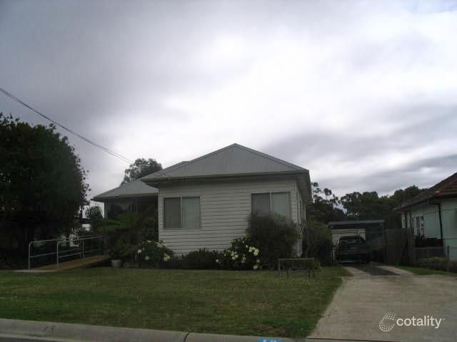 13 Parkes St, Heathcote, NSW 2233