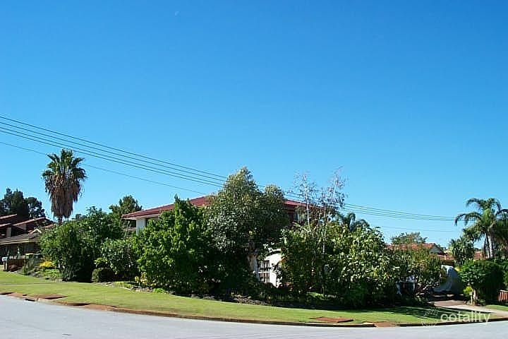 12 Hogarth Way, Bateman, WA 6150