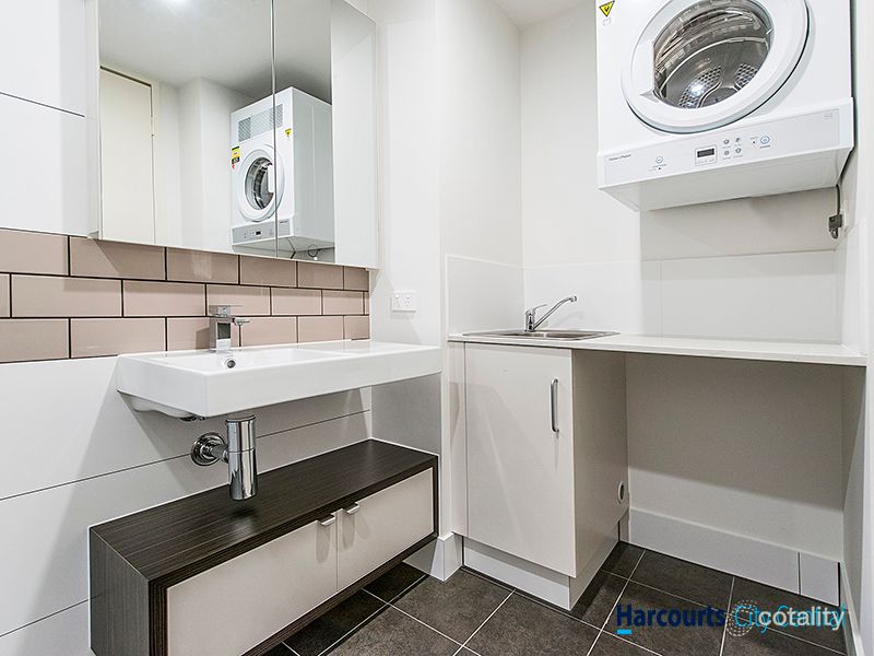 18/99 Palmerston St, Perth, WA 6000