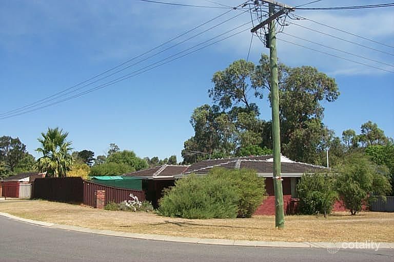 4 Rosette Cl, Craigie, WA 6025