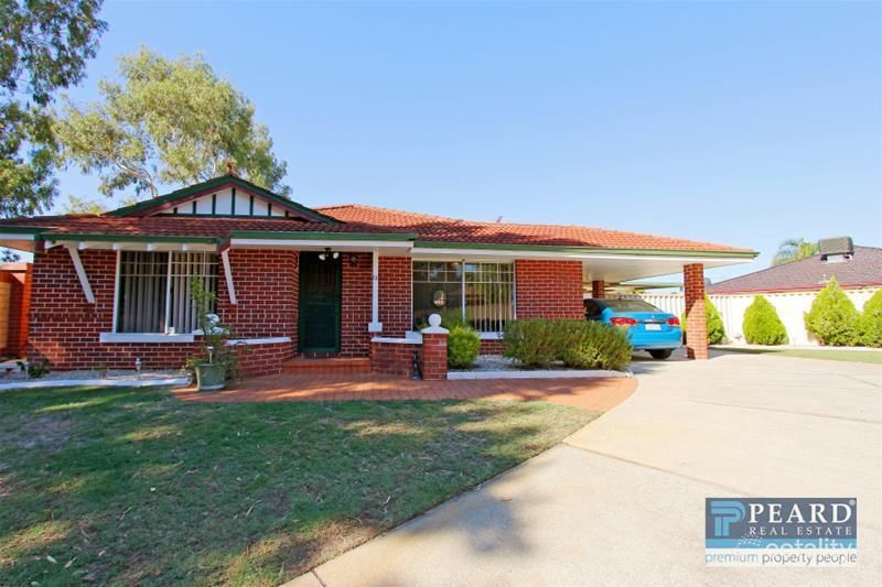 12 Dowarn Grn, Canning Vale, WA 6155