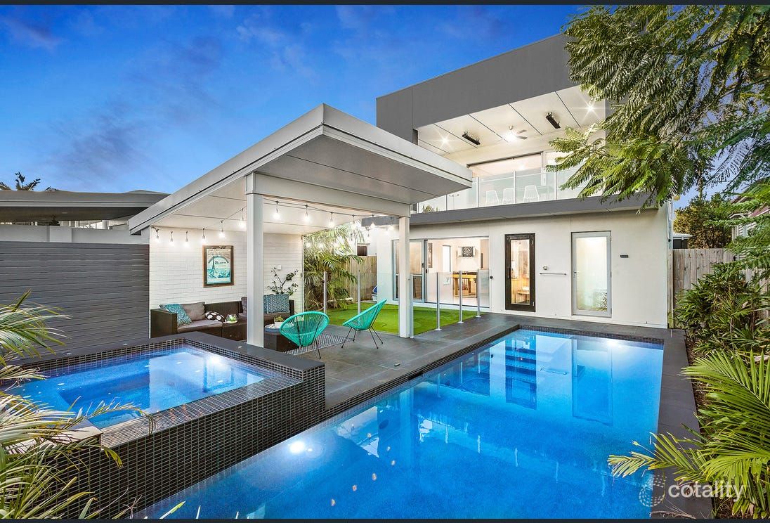 45 Raceview Ave, Hendra, QLD 4011