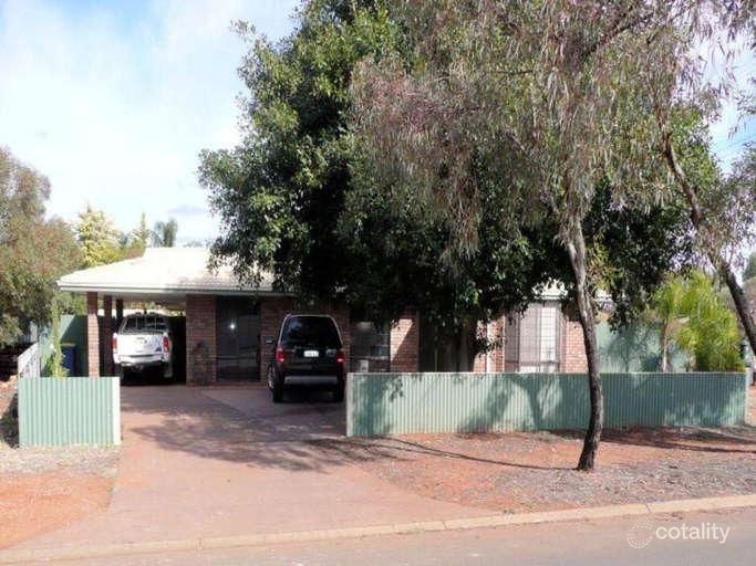 197 Bourke St, West Lamington, WA 6430
