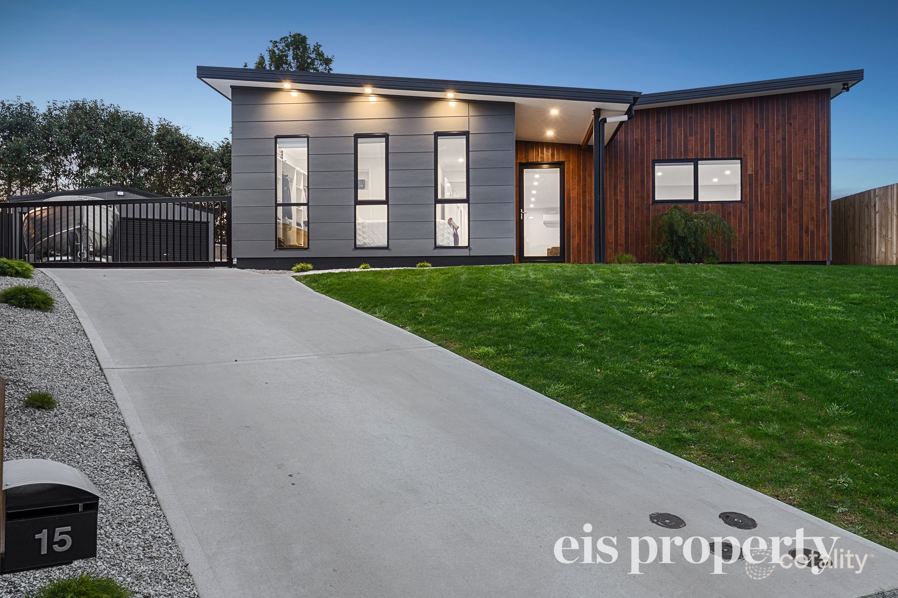 15 Debra Pl, Huonville, TAS 7109
