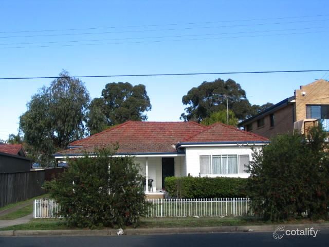 5 Churchill St, Guildford, NSW 2161