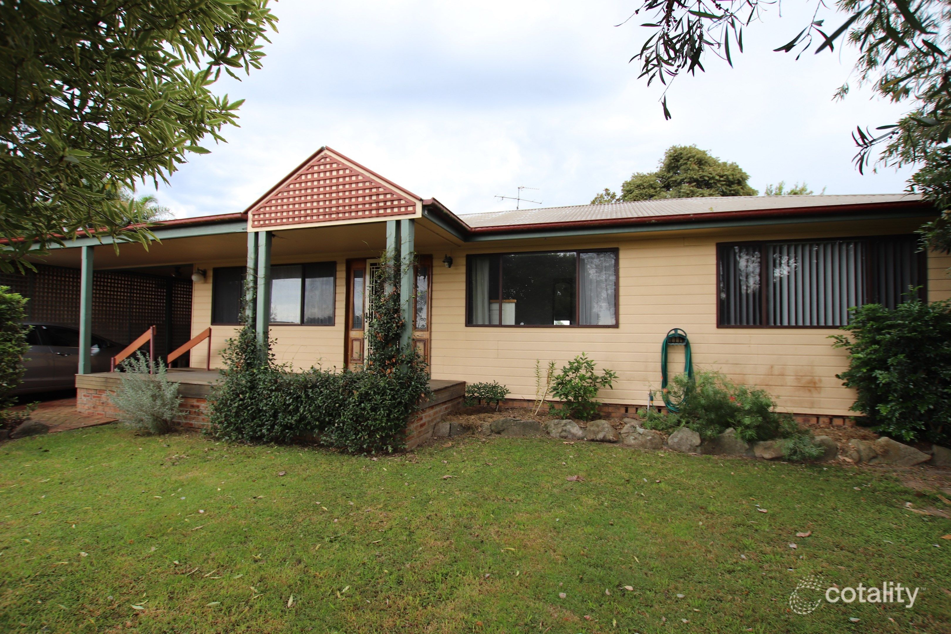 19 Thomas St, Moruya, NSW 2537