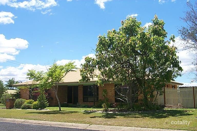 15 Mcghie Ave, Maryborough, QLD 4650