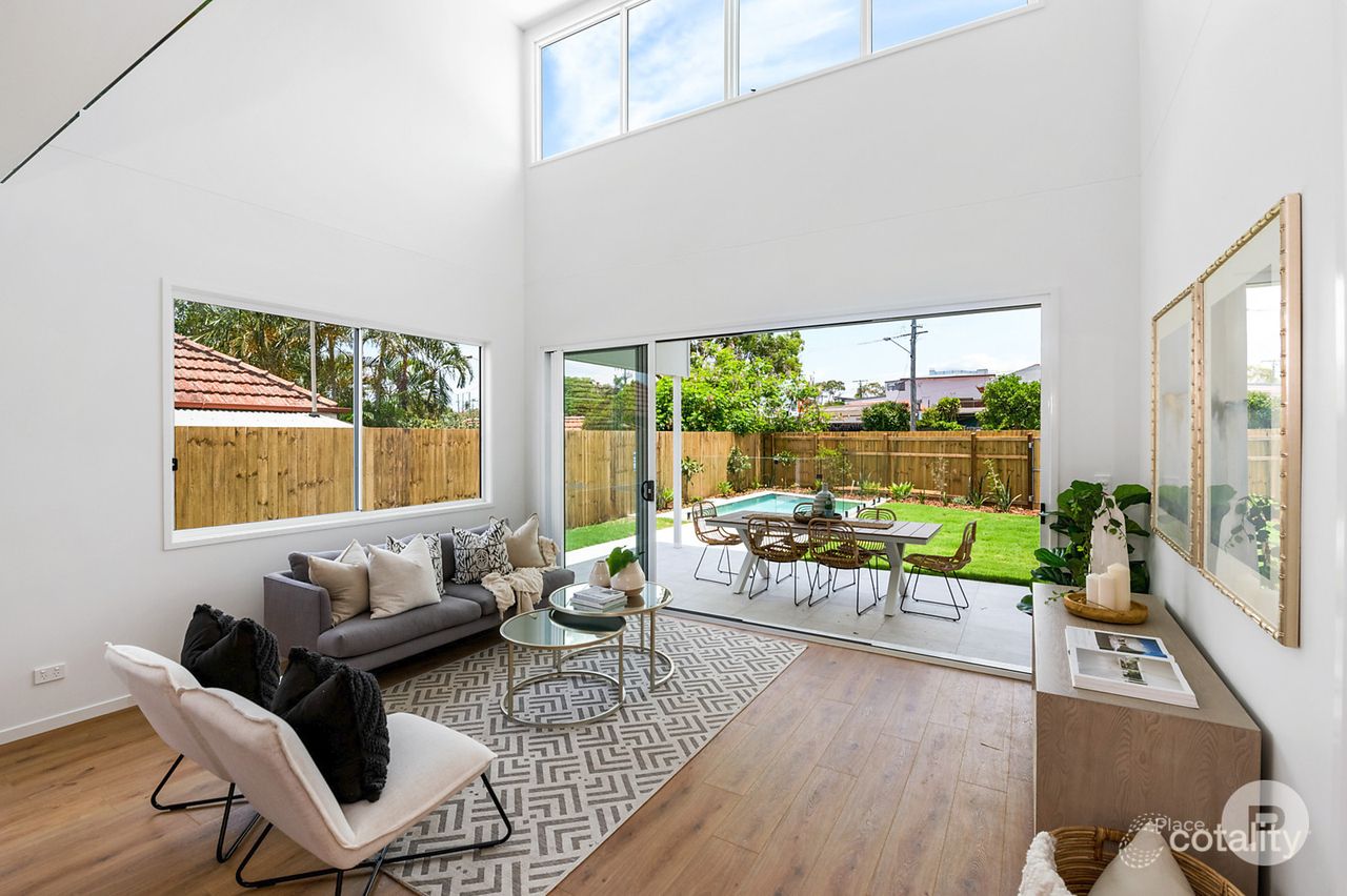 21a Marshall Ave, Seven Hills, QLD 4170