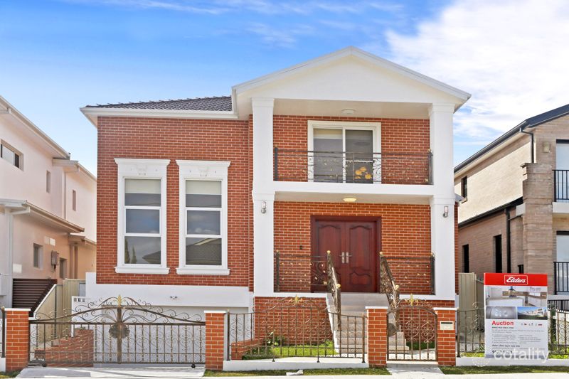 218 Carrington Ave, Hurstville, NSW 2220