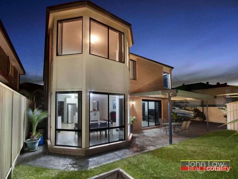 18 Anjou Cct, Cecil Hills, NSW 2171