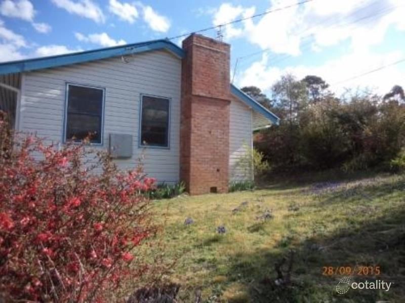 5 Attunga Pl, Cooma, NSW 2630