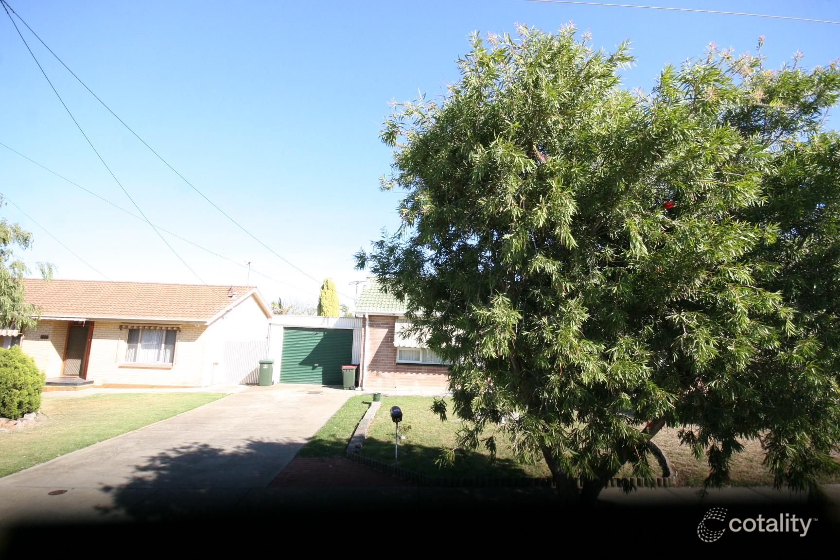 13 Yenda St, O'Sullivan Beach, SA 5166