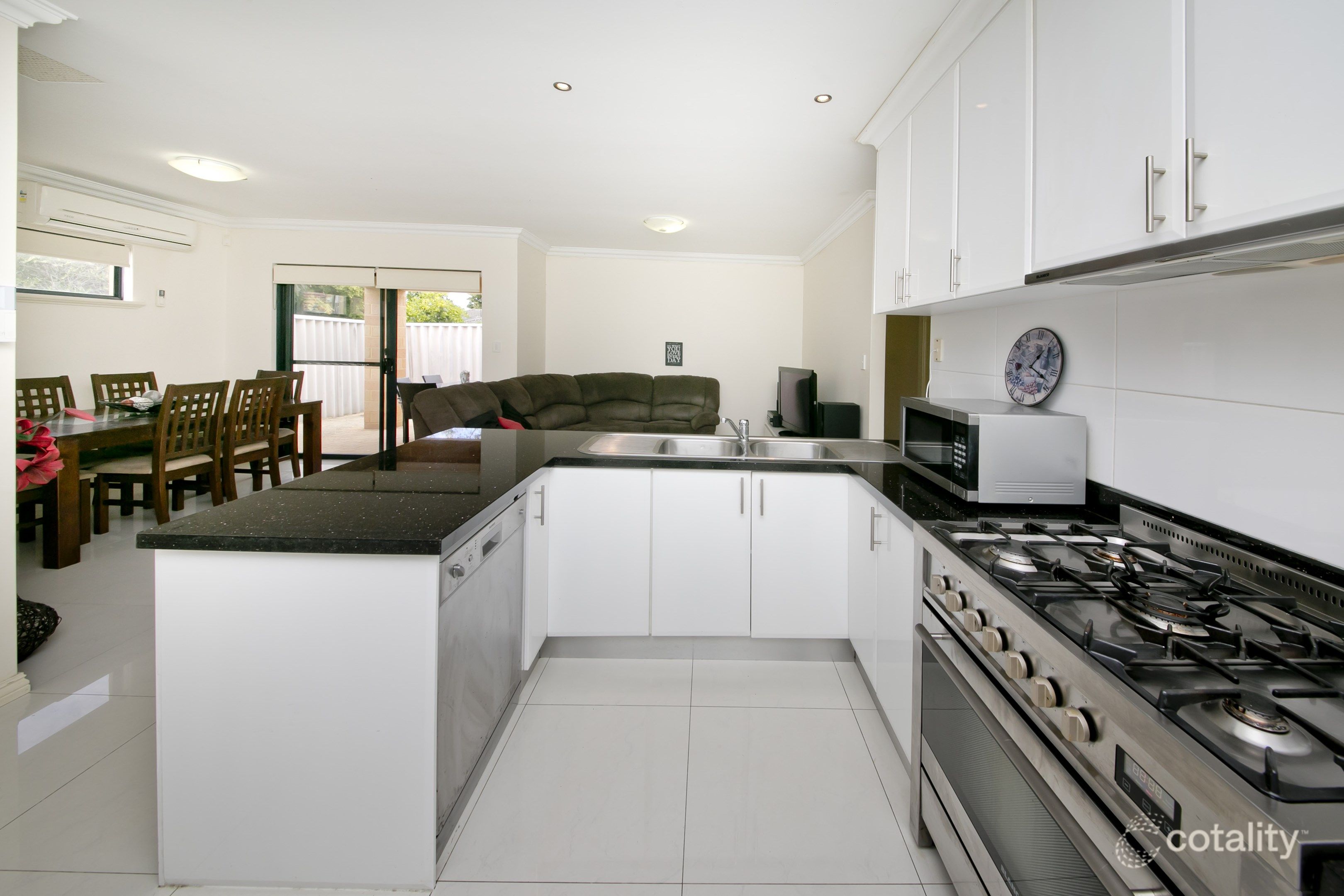 105b Hayes Ave, Yokine, WA 6060