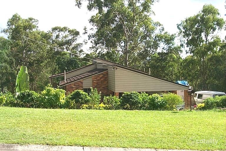 14 Josephine Tce, Highland Park, QLD 4211