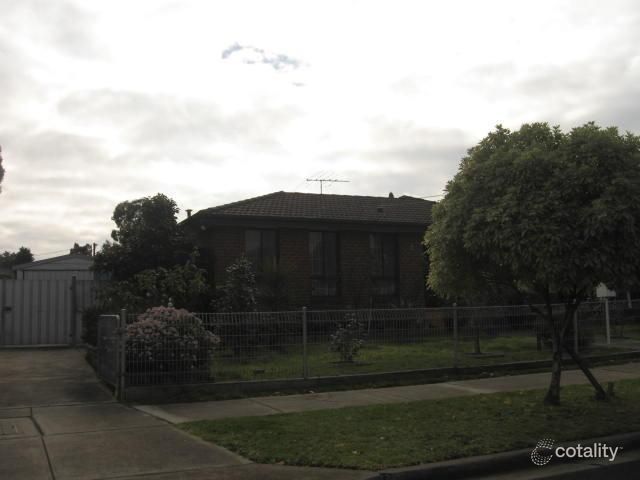 5 Seville Ct, Meadow Heights, VIC 3048