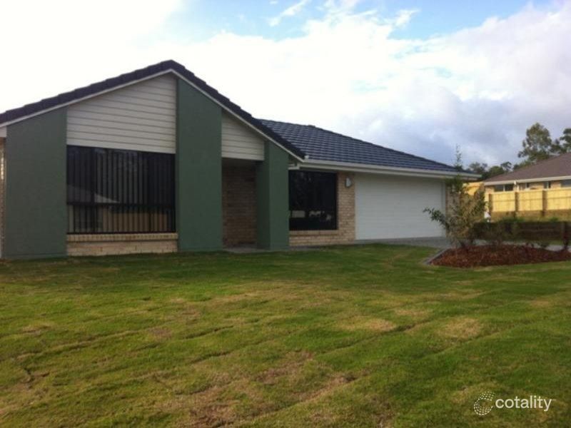 8 Finley St, Gleneagle, QLD 4285