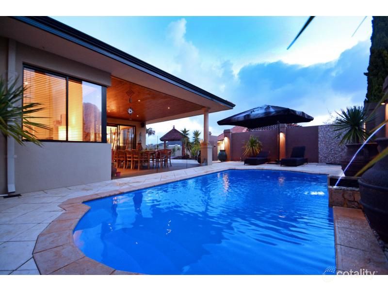 3 Clyde Ct, Wanneroo, WA 6065
