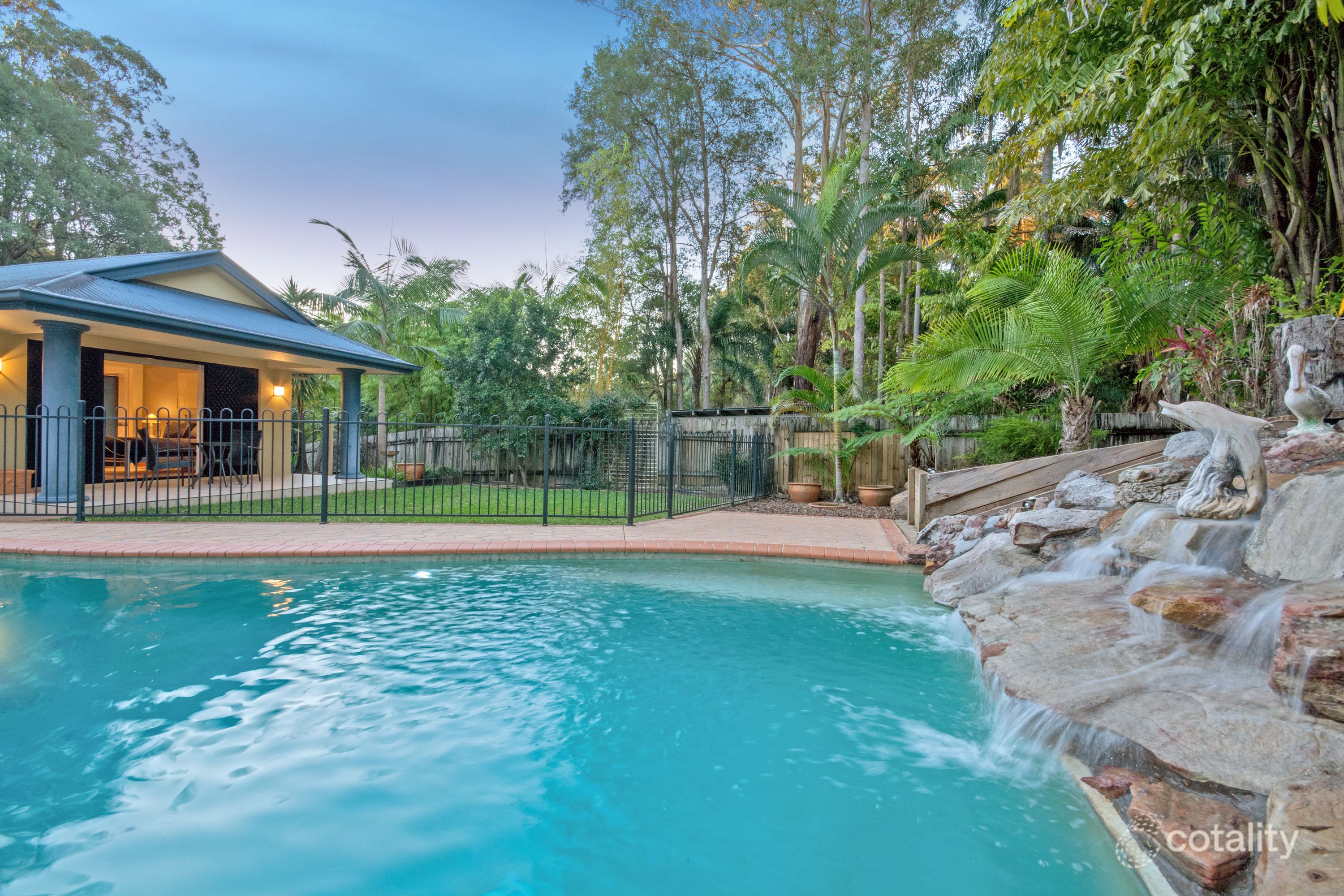 97 Parsons Rd, Forest Glen, QLD 4556