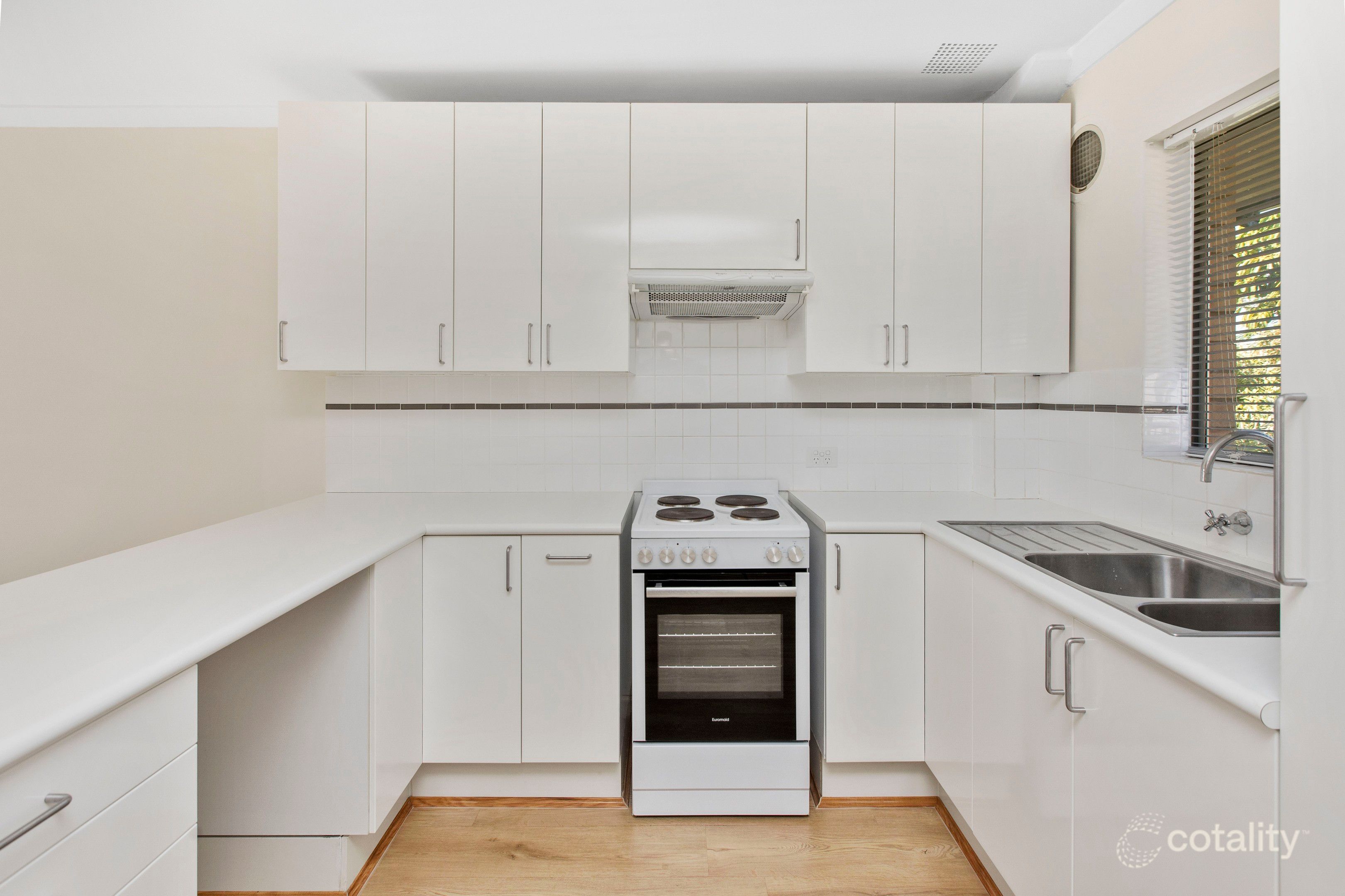 16/633 Hay St, Jolimont, WA 6014