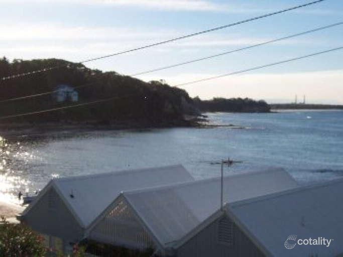 4 Bald St, Norah Head, NSW 2263